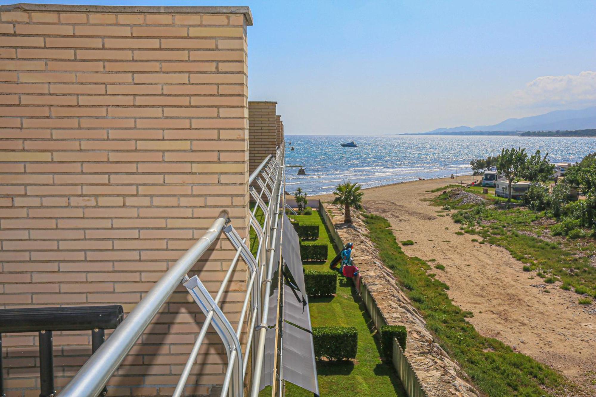 Di Mare Litoral Costa Dorada - Only Families Apartment Mont-roig del Camp Exterior foto